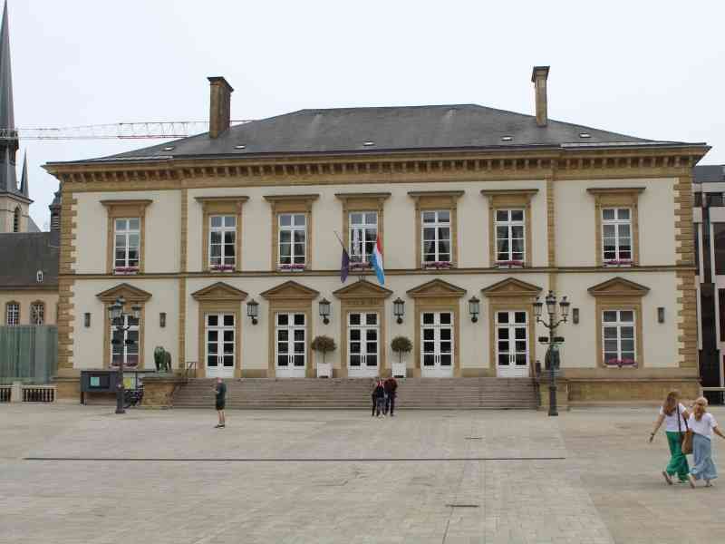 Luxembourg City Hall, free photo