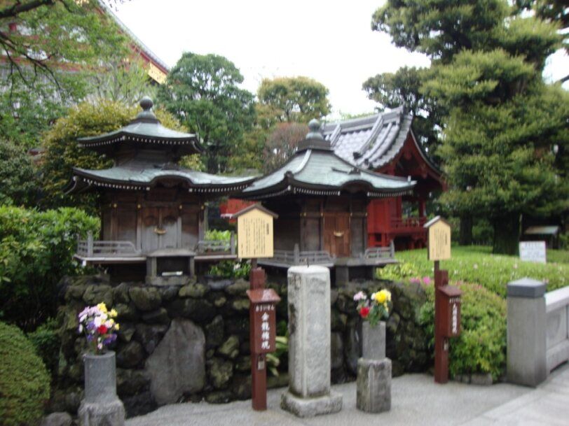 Traditional Shinto shrine in Japan free photo