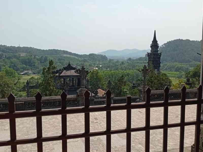 Tombeau de Khải Định, situé sur la montagne Châu Chữ près de Huế, au Vietnam, photo gratuite